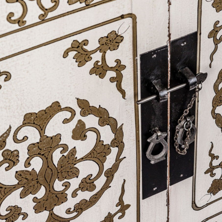armoire chinoise 4 portes de couleur blanc et or vieilli Vical Home
